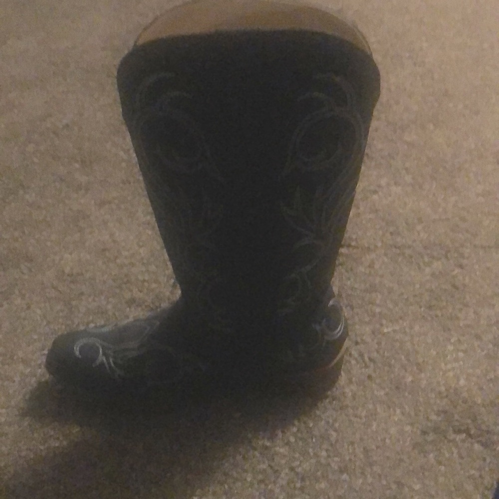 Size 11 cowgirl boots worn once to a wedding